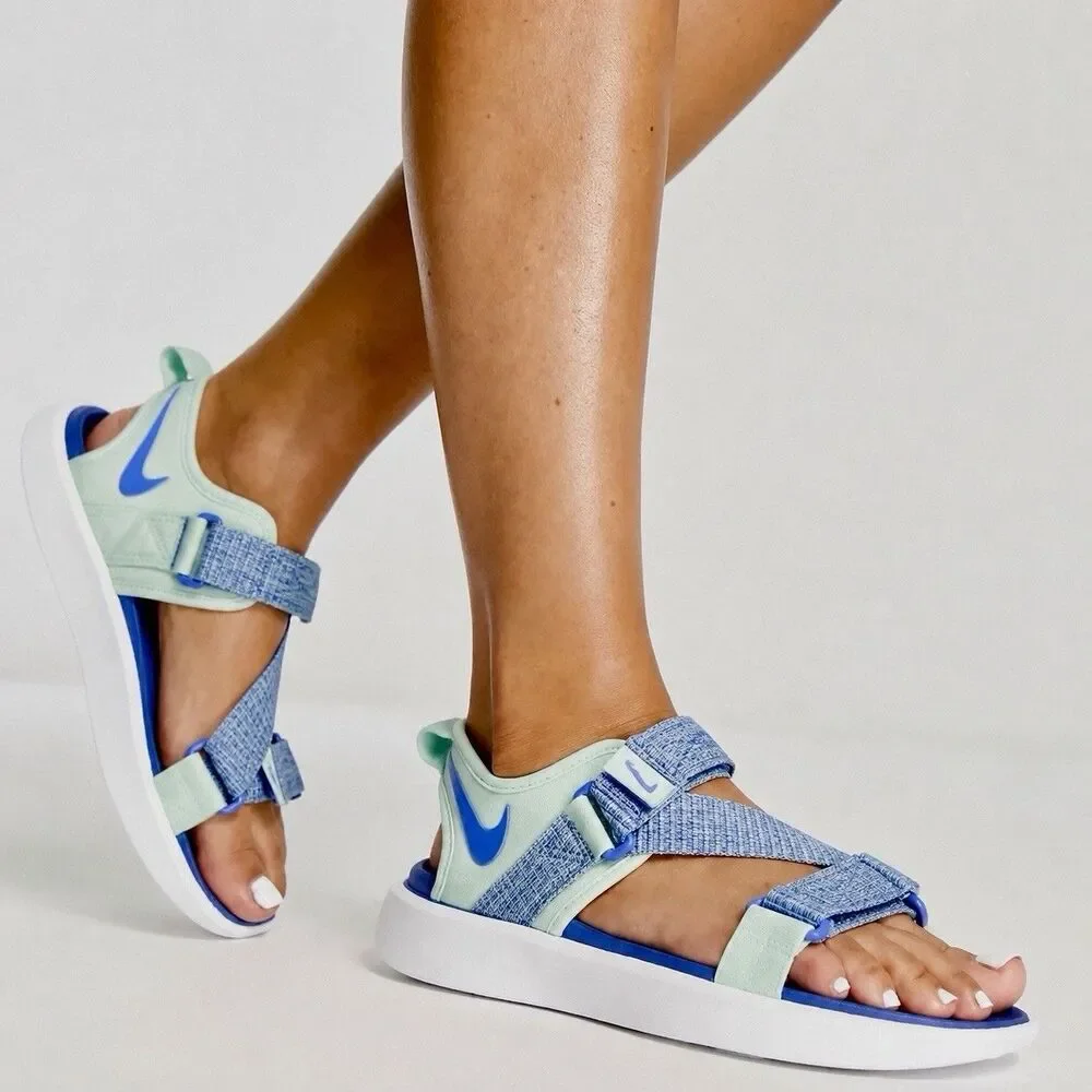 Nike Women's Vista NA Sandals in 